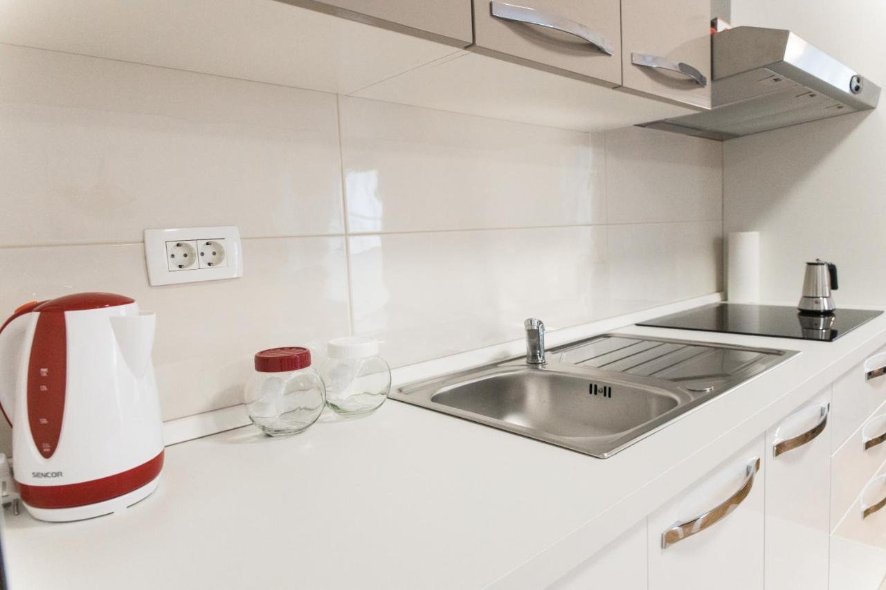 Apartment Zara - Luxury Apartment With Private Pool מראה חיצוני תמונה